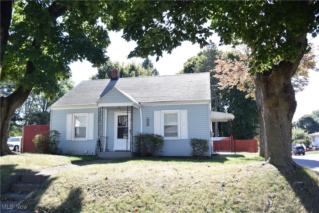 912 Lindsay Avenue Akron OH 44306