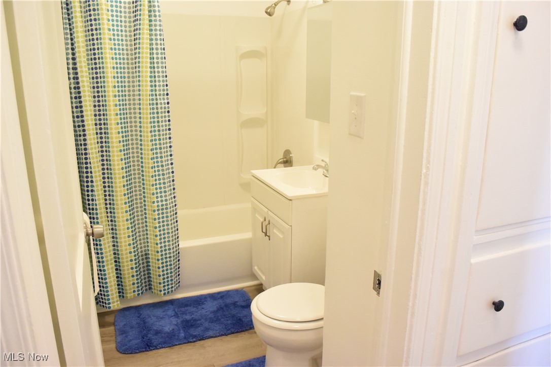 912 Lindsay Avenue Akron OH 44306