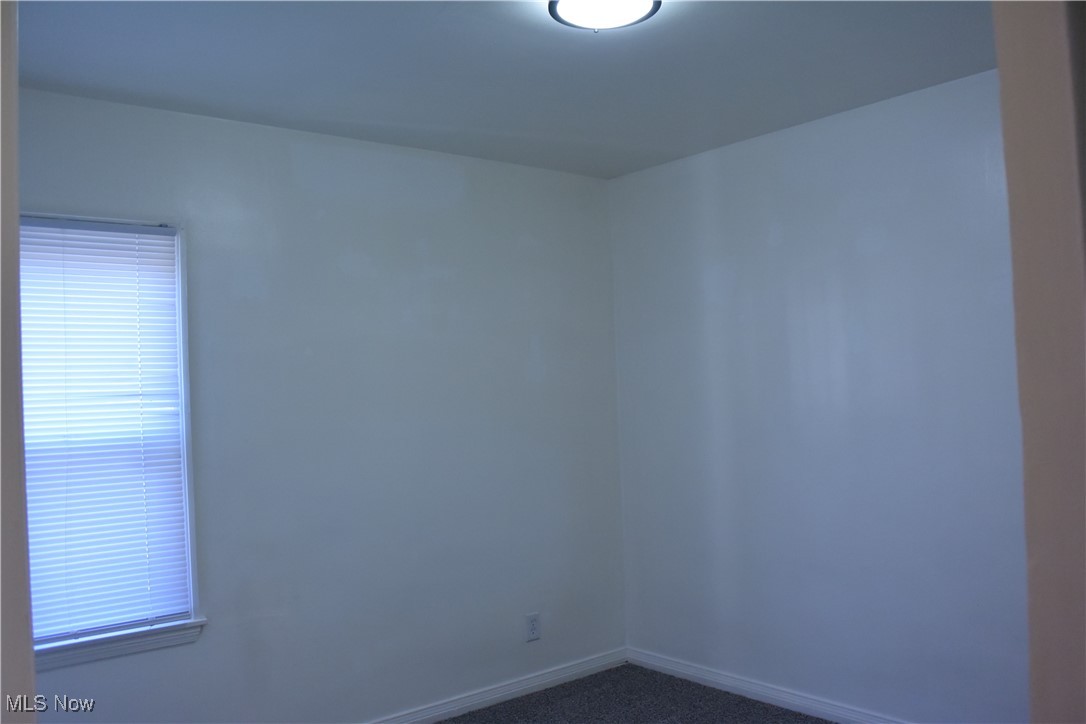 912 Lindsay Avenue Akron OH 44306