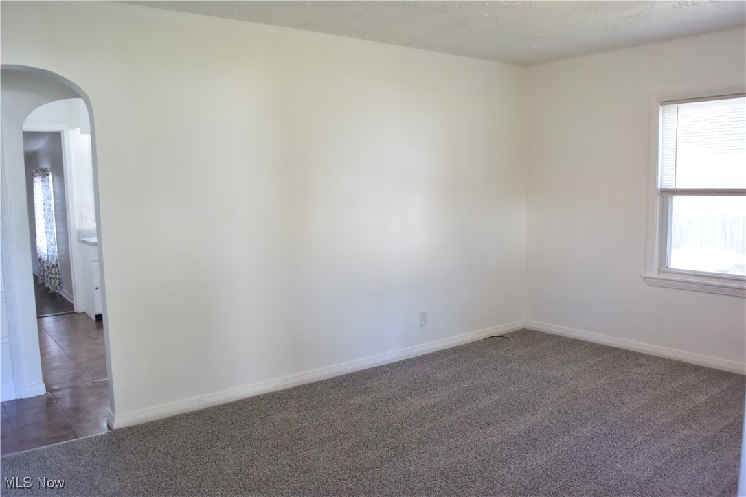 912 Lindsay Avenue Akron OH 44306