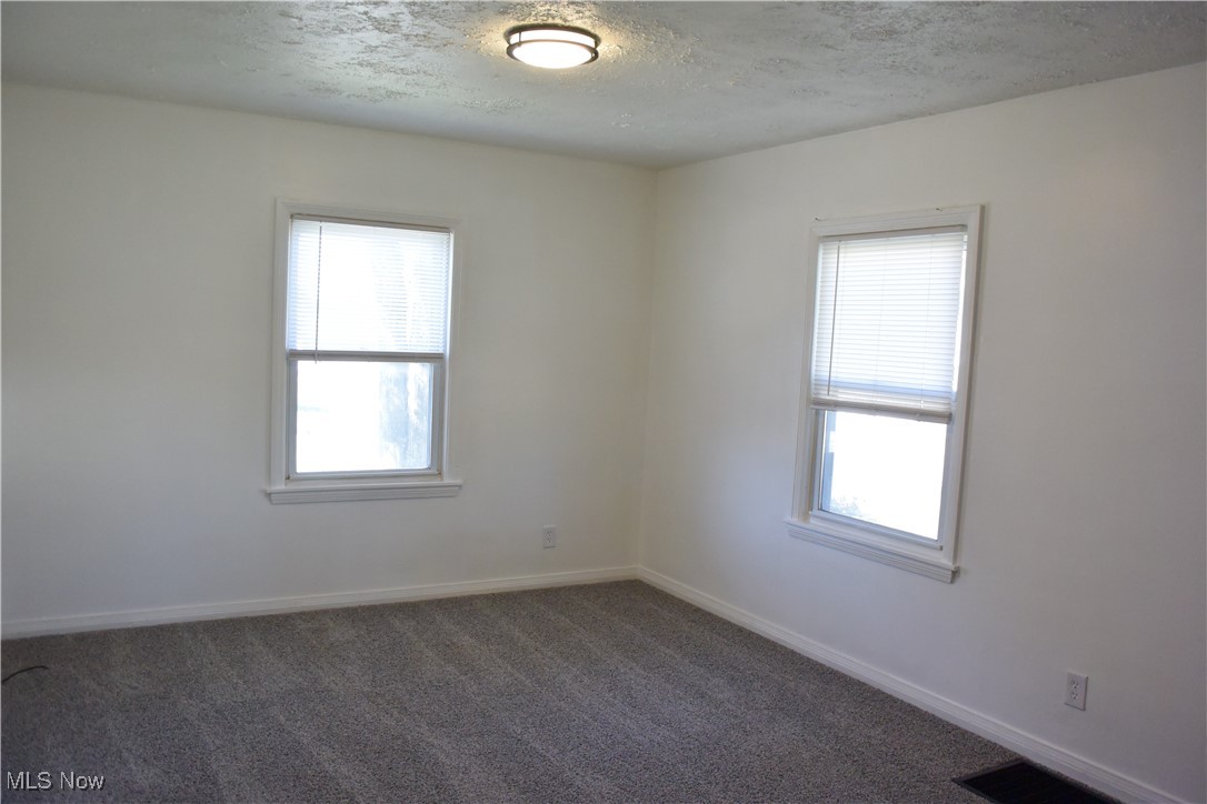 912 Lindsay Avenue Akron OH 44306