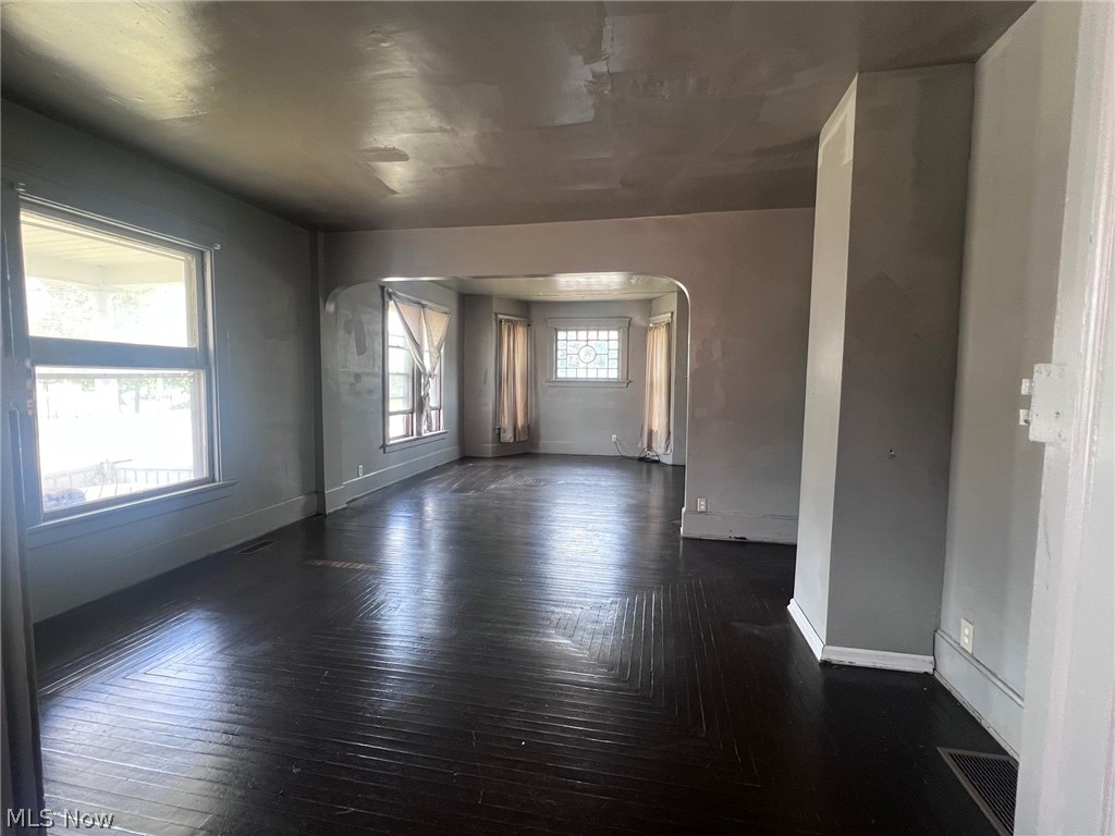 611 West Avenue Elyria OH 44035