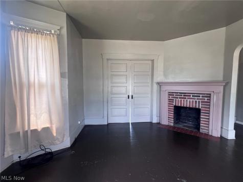 611 West Avenue Elyria OH 44035