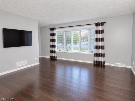 2205 Hedgewood Avenue Alliance OH 44601