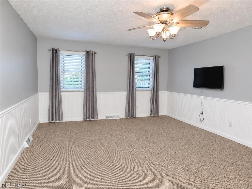 2205 Hedgewood Avenue Alliance OH 44601