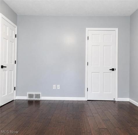 2205 Hedgewood Avenue Alliance OH 44601