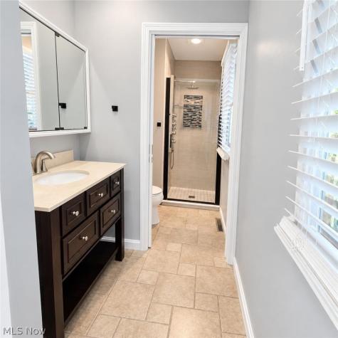 2205 Hedgewood Avenue Alliance OH 44601
