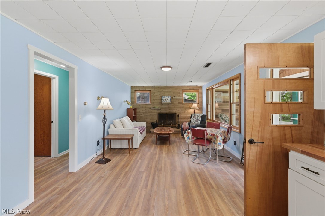 6109 Vale View Drive SW Sherrodsville OH 44675