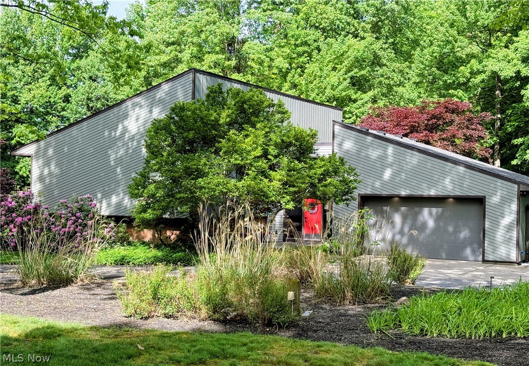 Akron OH, 2252 Valley Wood Drive