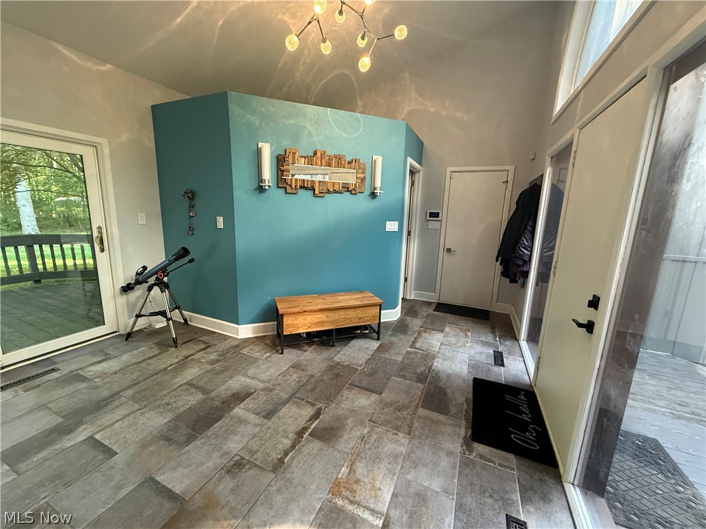 2252 Valley Wood Drive Akron OH 44333