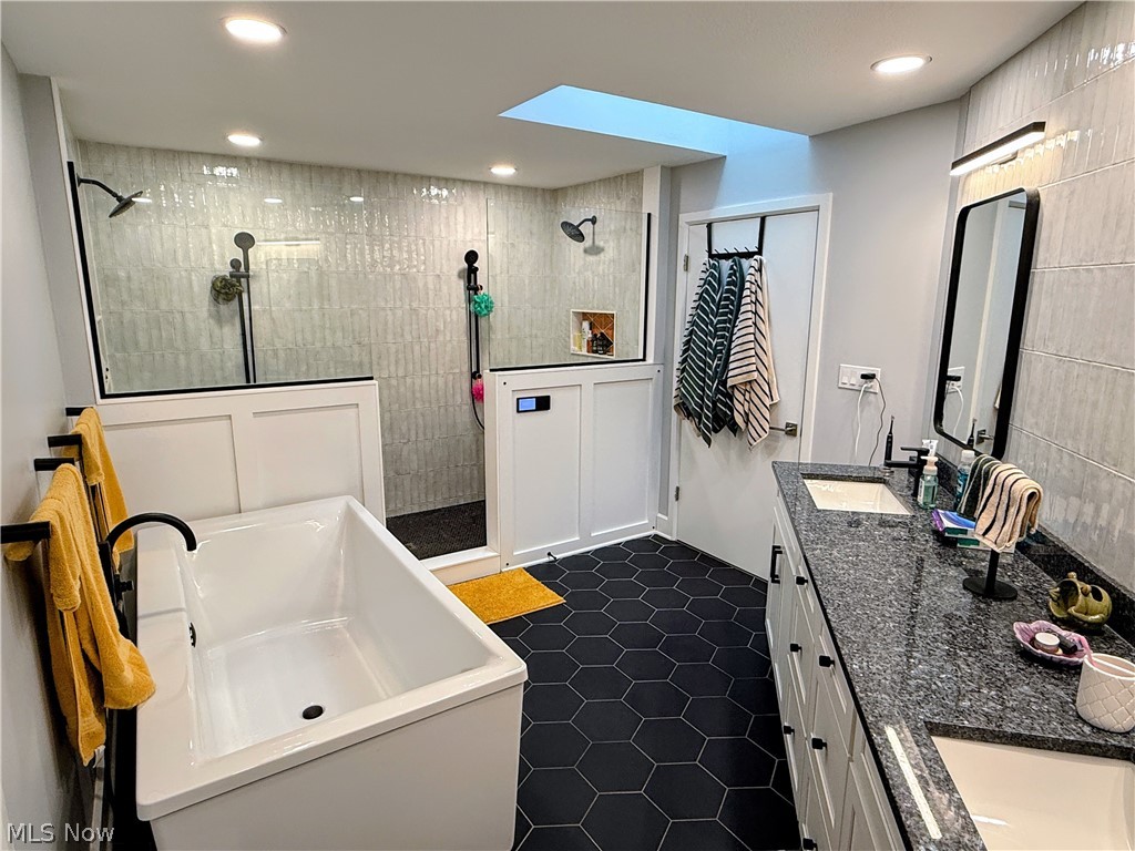 2252 Valley Wood Drive Akron OH 44333
