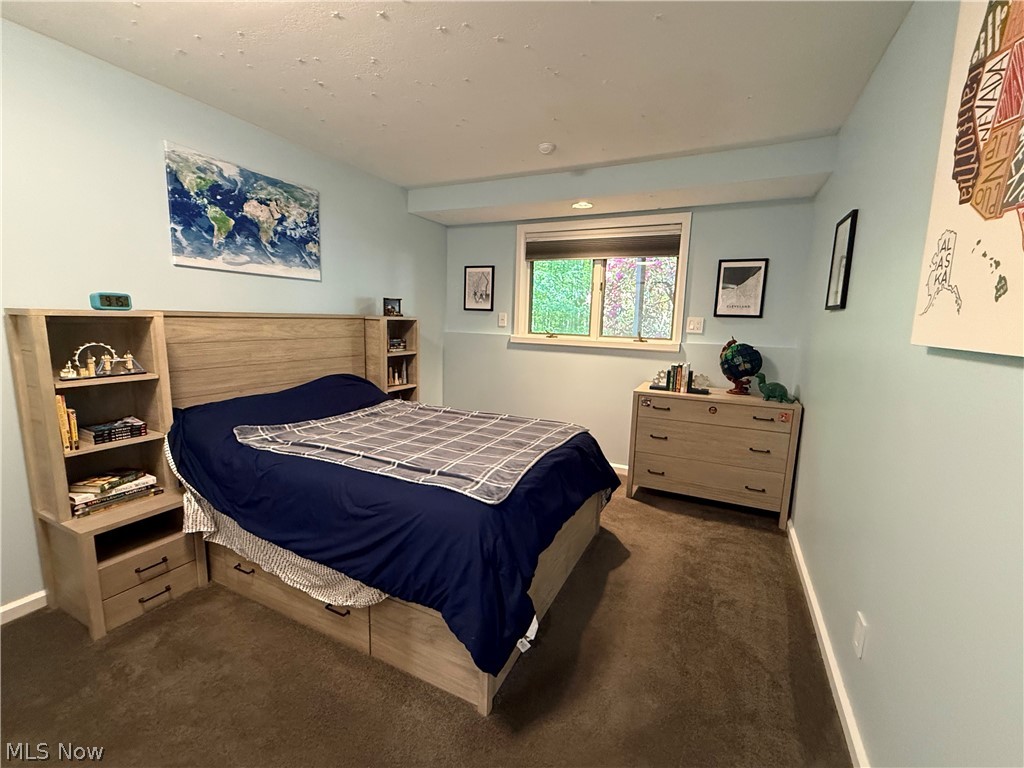 2252 Valley Wood Drive Akron OH 44333
