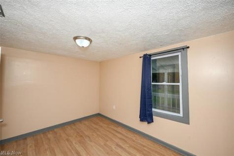 916 Abington Road Akron OH 44312