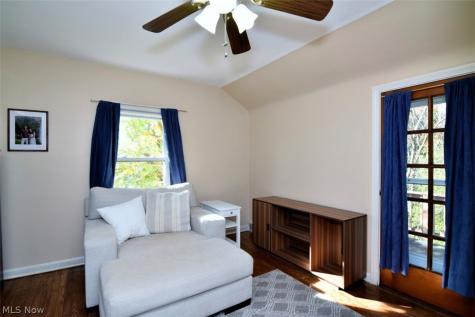 1528 Lyndhurst Road Lyndhurst OH 44124