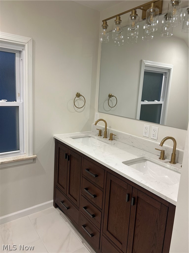 1528 Lyndhurst Road Lyndhurst OH 44124