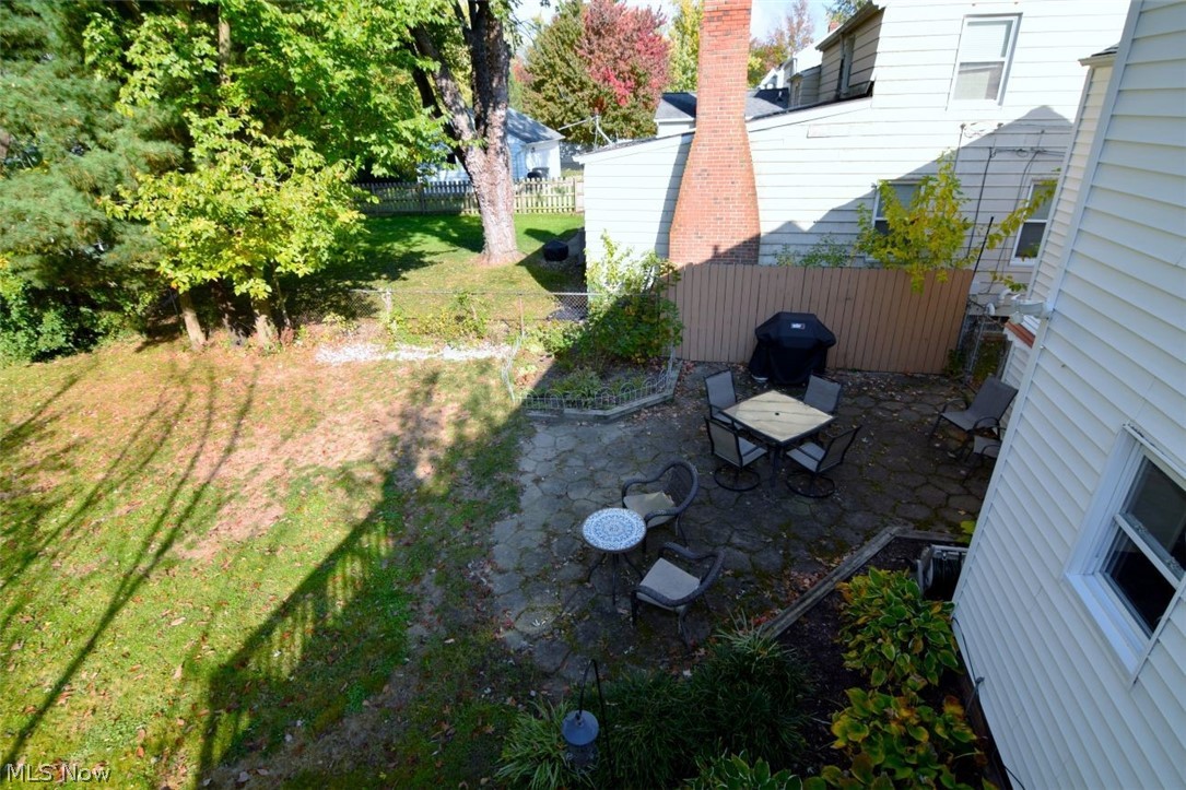 1528 Lyndhurst Road Lyndhurst OH 44124