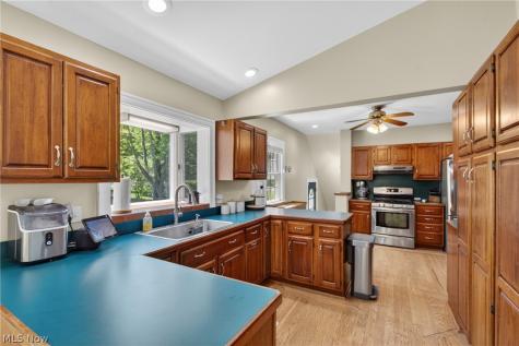 8465 Usher Road Olmsted Falls OH 44138