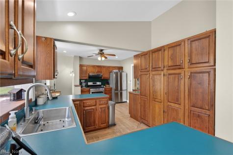 8465 Usher Road Olmsted Falls OH 44138