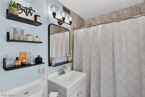 8465 Usher Road Olmsted Falls OH 44138