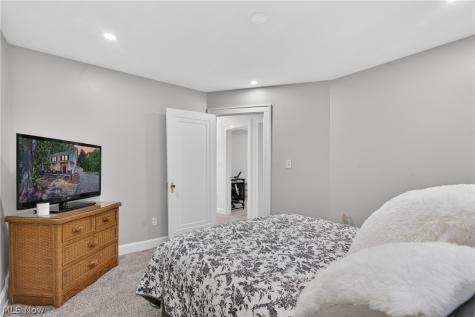 8465 Usher Road Olmsted Falls OH 44138