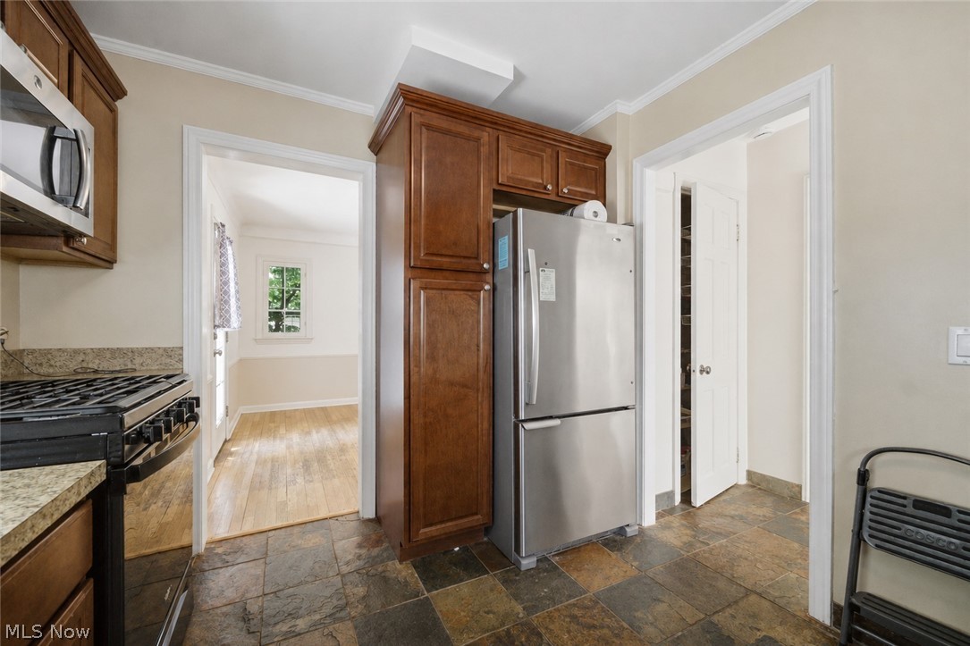 1436 Willshire Road Cleveland OH 44124