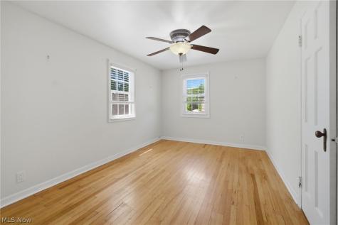 1436 Willshire Road Cleveland OH 44124
