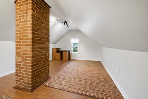 1436 Willshire Road Cleveland OH 44124