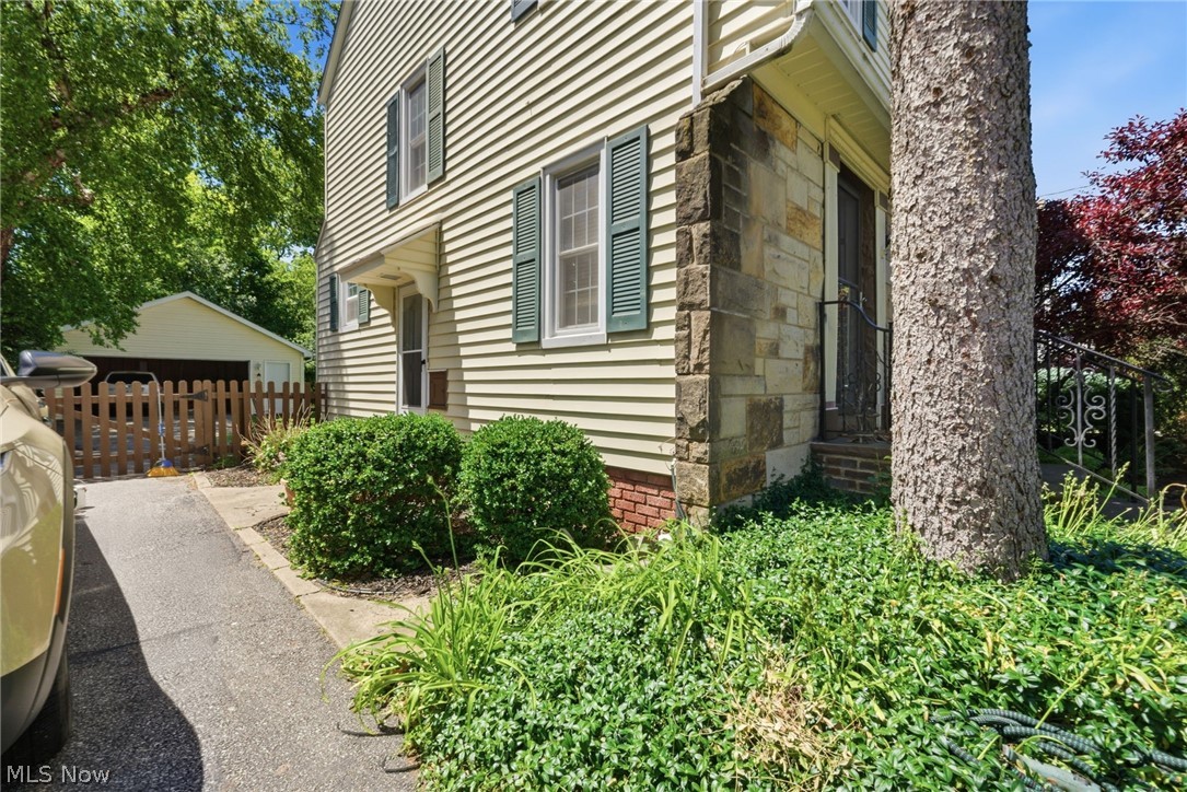 1436 Willshire Road Cleveland OH 44124