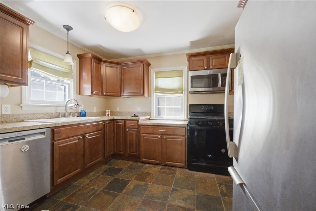 1436 Willshire Road Cleveland OH 44124
