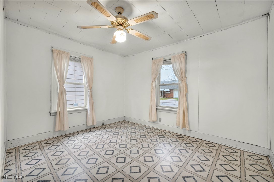 1296 Weiser Avenue Akron OH 44314