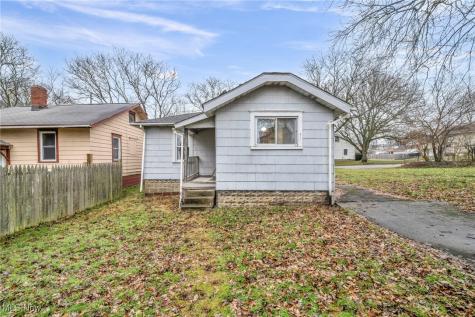 1296 Weiser Avenue Akron OH 44314