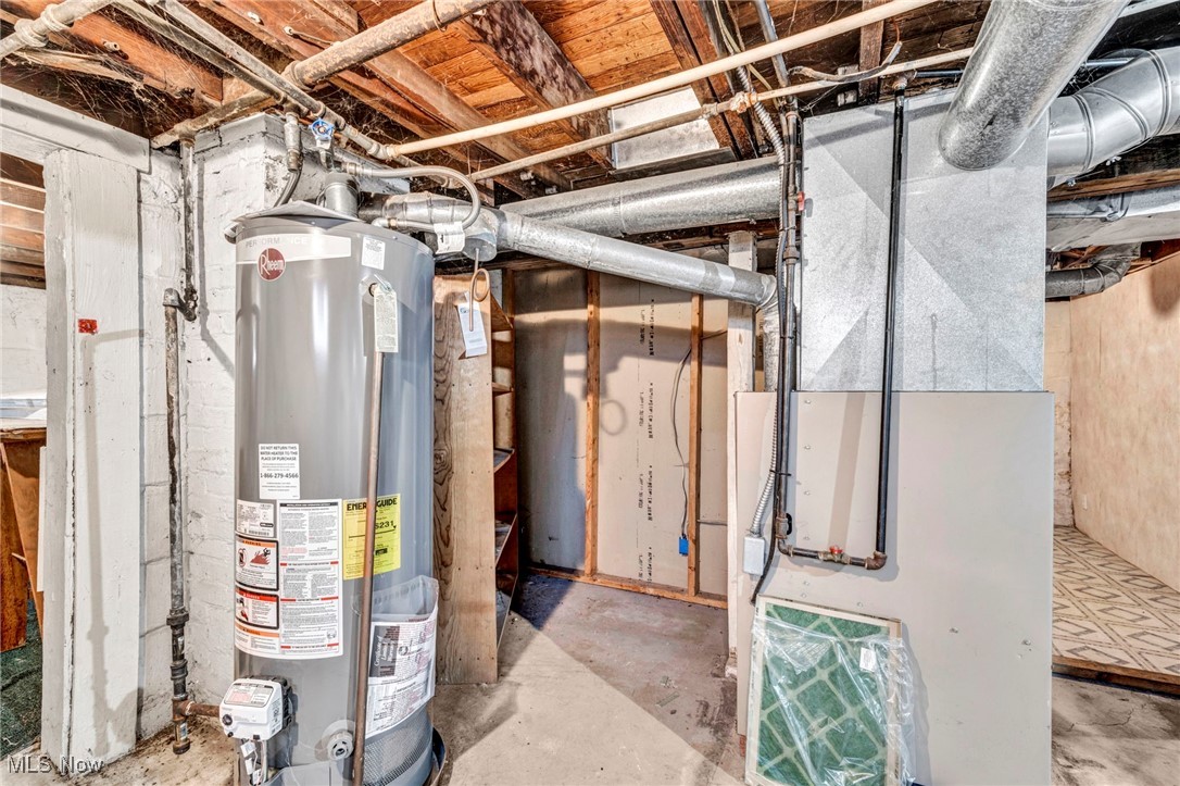 1296 Weiser Avenue Akron OH 44314