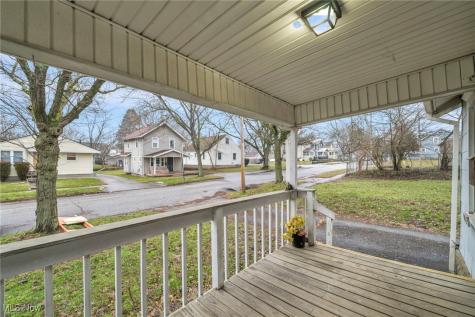 1296 Weiser Avenue Akron OH 44314