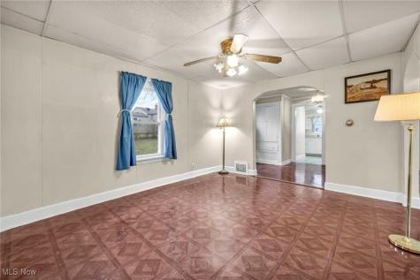 1296 Weiser Avenue Akron OH 44314