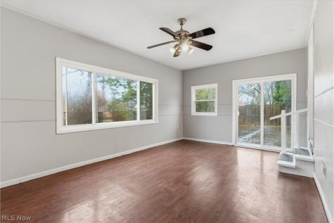 11526 Lake Avenue Cleveland OH 44102