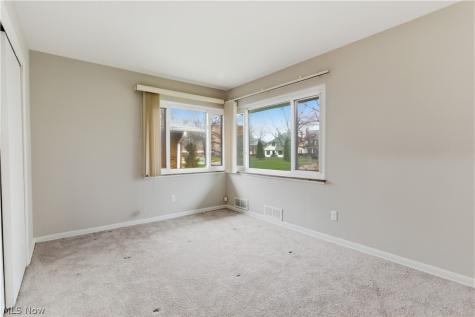 11526 Lake Avenue Cleveland OH 44102