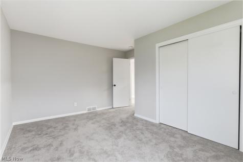 11526 Lake Avenue Cleveland OH 44102