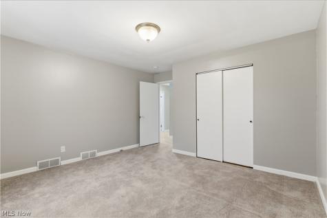 11526 Lake Avenue Cleveland OH 44102