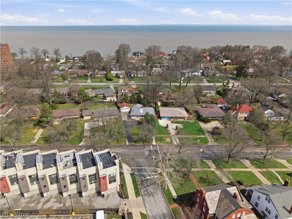 11526 Lake Avenue Cleveland OH 44102