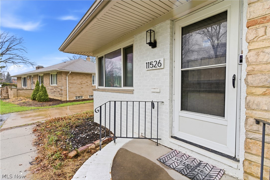 11526 Lake Avenue Cleveland OH 44102