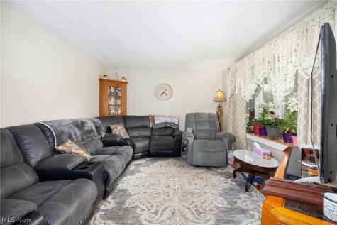 2903 Northview Road Uniontown OH 44685