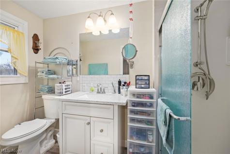 2903 Northview Road Uniontown OH 44685