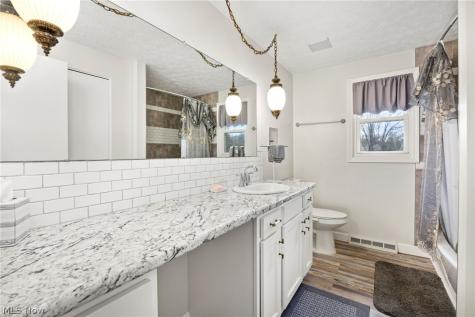 2903 Northview Road Uniontown OH 44685
