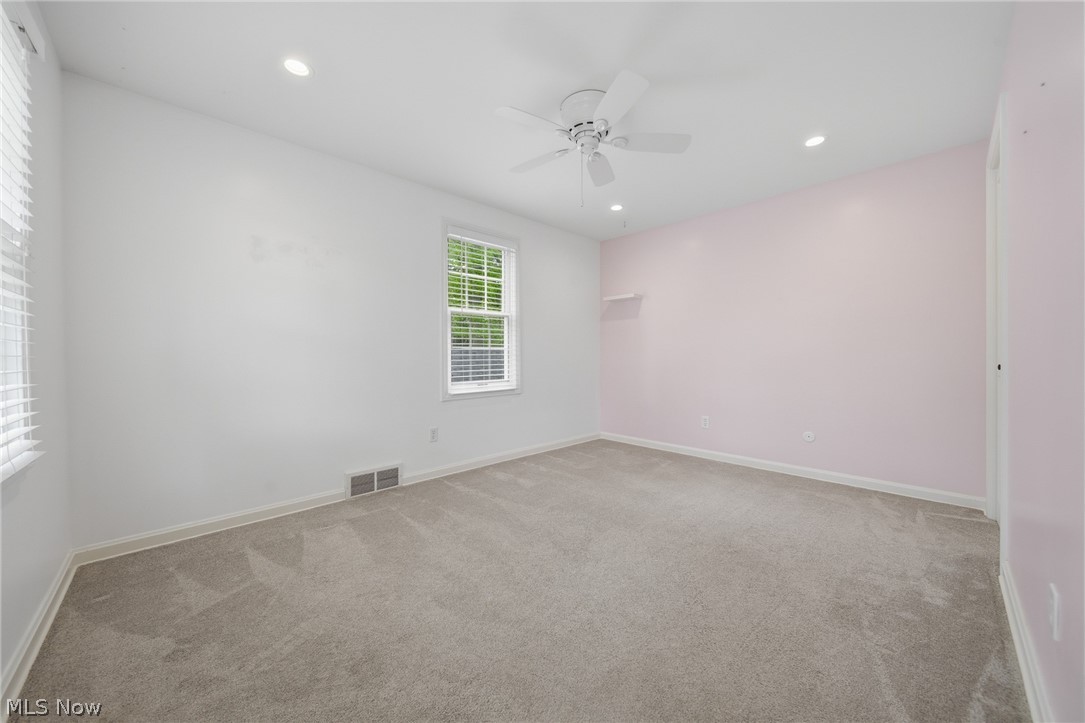 1776 Amarillo Street NW North Canton OH 44720