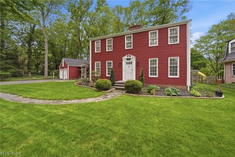 1776 Amarillo Street NW North Canton OH 44720