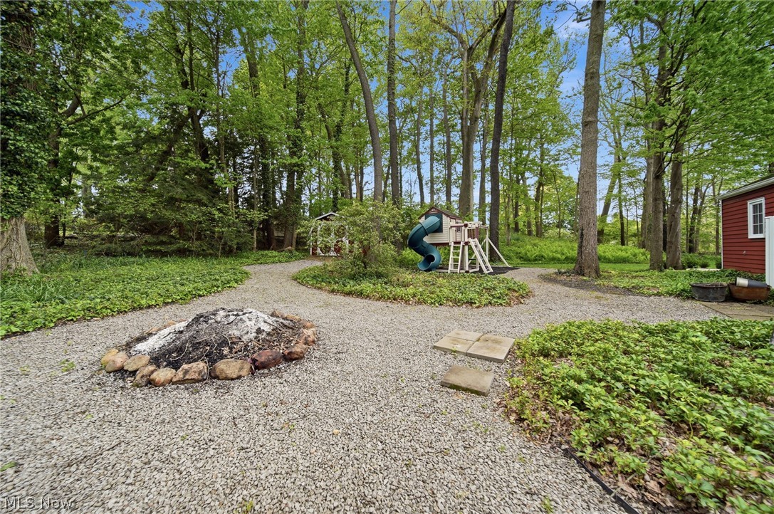 1776 Amarillo Street NW North Canton OH 44720