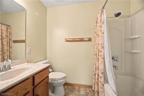 1126 Lanner Street NW North Canton OH 44720