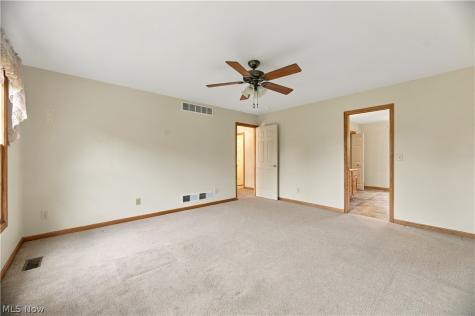 1126 Lanner Street NW North Canton OH 44720