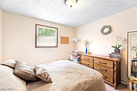 1140 E Maple Street North Canton OH 44720
