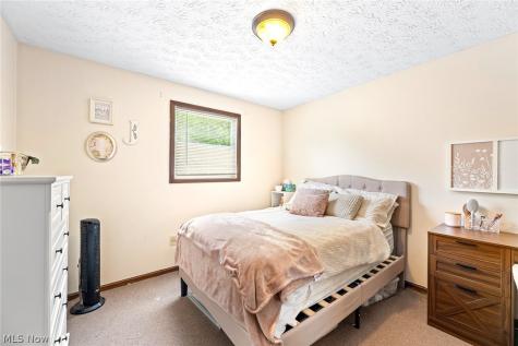 1140 E Maple Street North Canton OH 44720